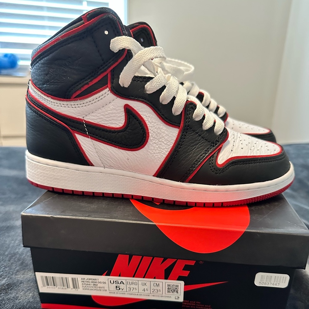 Nike Air Jordan 1 High OG Sneakers